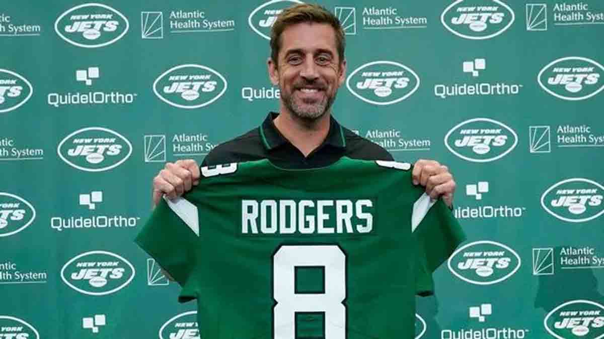 Aaron Rodgers loses three key Jets teammates