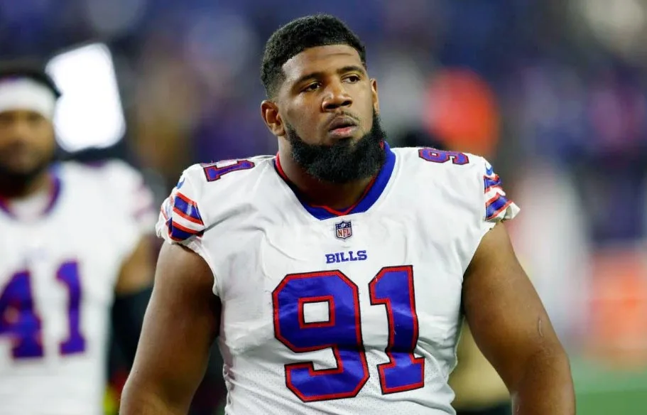 Buffalo Bills and Ed Oliver Reach Agreement on Lucrative Contract Extension jpg