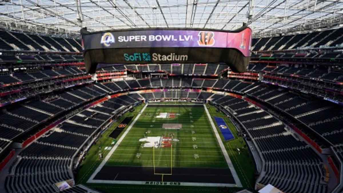 What time is the Super Bowl today? Full event schedule 1 What time is the Super Bowl today? Full event schedule
