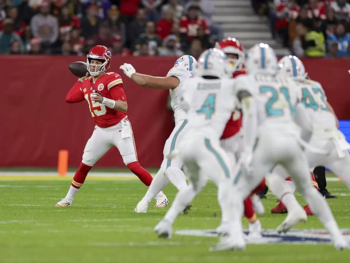 Chiefs Brave Frigid Conditions to Outlast Dolphins in AFC Wild-Card Clash: Examining Miami's Next Steps
