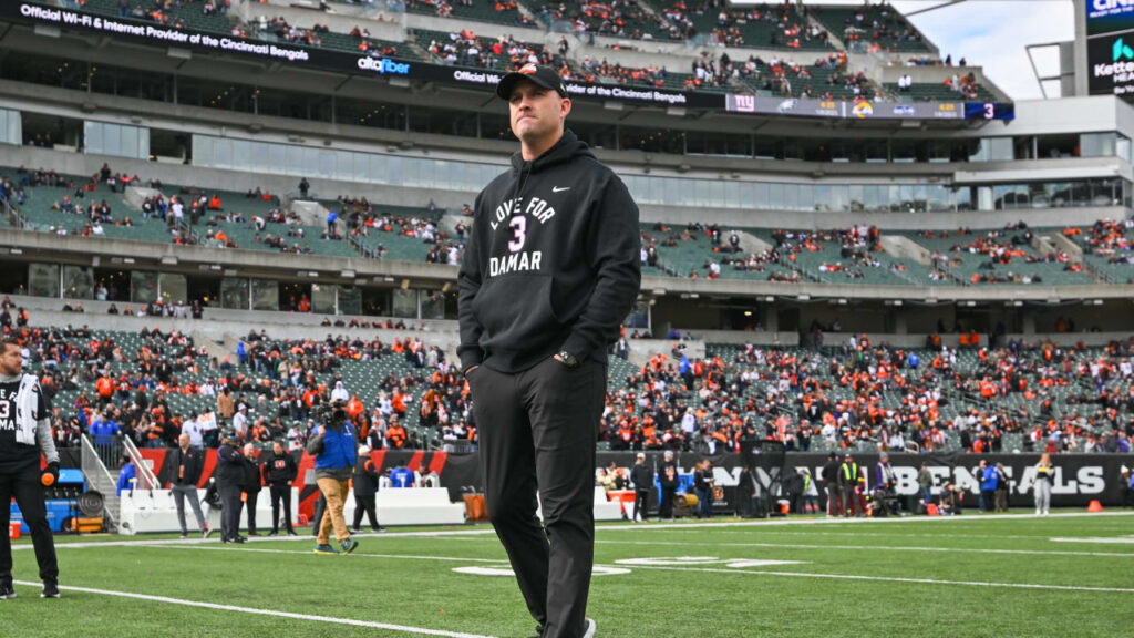 Zac Taylor Talks Bringing Historic Bengals Into Playoff Paycor With Bengals Geoff Hobson